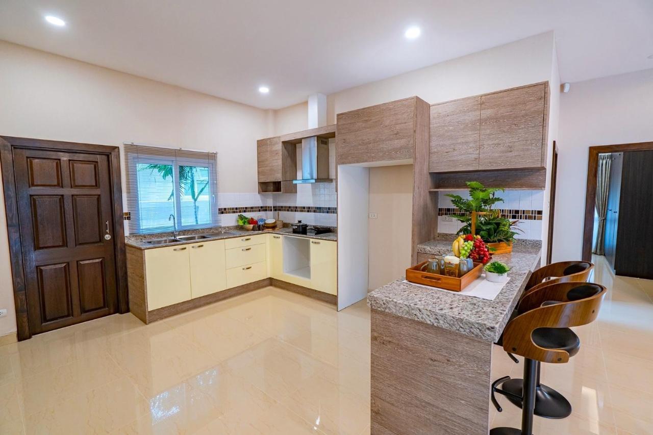 Silverlake Oasis : Pool Villa Na Chom Thian Exterior foto